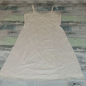 Vintage Philmaid Slip sz 36 Tall